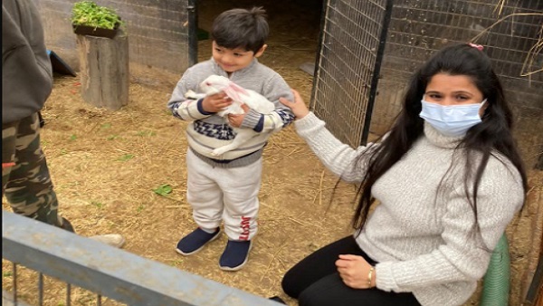 'मेरा बेटा हर दिन पूछता है, मां कहां हैं'