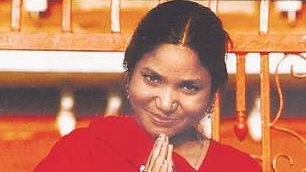 सरेंडर, 11 साल जेल, फिर बाहर आईं फूलन