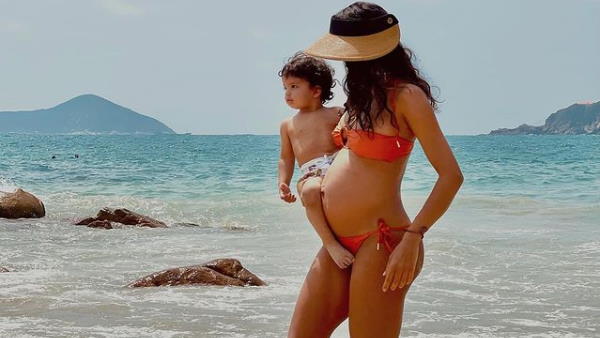 लीड हेडन के हैं तीन बच्चे लीड हेडन के हैं तीन बच्चे