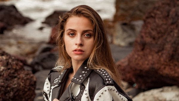 रूस से आकर साउथ की फिल्मों में किया काम