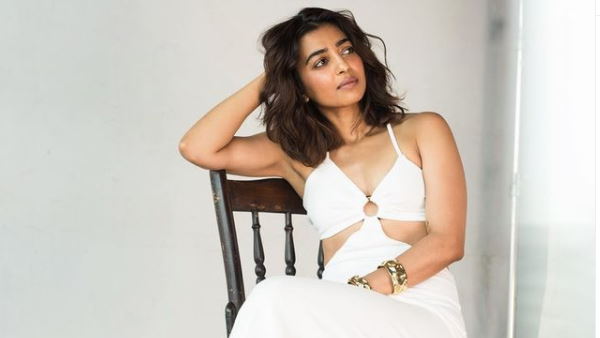 राधिका को झेलना पड़ी थी ट्रोलिंग