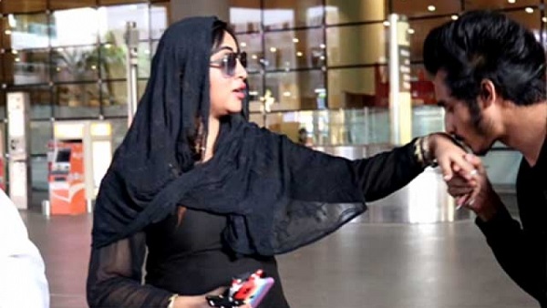  फिल्म इंडस्ट्री में शुरुआत