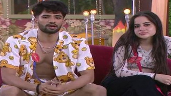 कॉल सेंटर में की नौकरी 