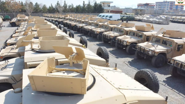 हाथ लगे 2000 सैन्य वाहन, ड्रोन और लाखों असॉल्ट राइफलें