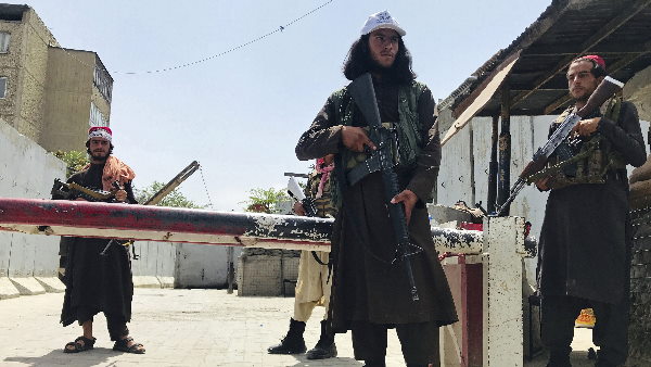 तालिबान के सामने न झुकने की कसम