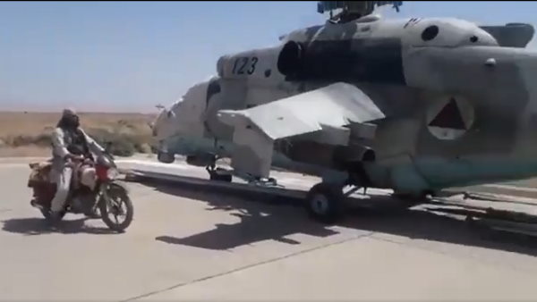 भारत ने गिफ्ट किए ये चॉपर