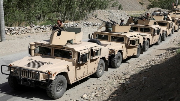 अफगानिस्तान के पड़ोसी देशों की बढ़ी टेंशन