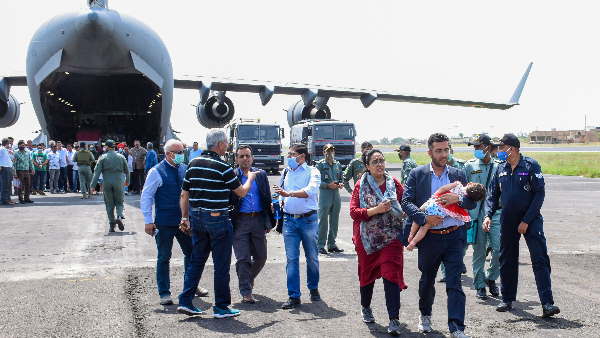 पत्नी के परिवार को भी कोलकाता लाना चाहते हैं सुब्रत पत्नी के परिवार को भी कोलकाता लाना चाहते हैं सुब्रत