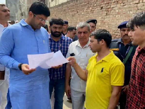 डिप्टी सीएम चौटाला से मिले अफगानी स्टूडेंट्स