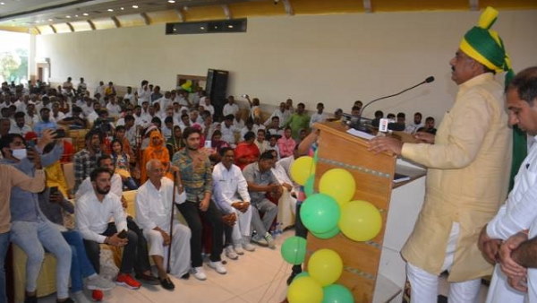 statue of Tau Devi Lal will be installed in Hilalpur village of Mewat: JJP President Ajay Chautala