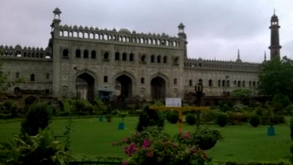 4. बिना पिलर की इमारत, लखनऊ: 4. बिना पिलर की इमारत, लखनऊ: