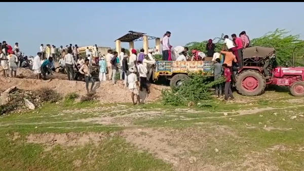 धड़ल्ले से जारी है अवैध खनन