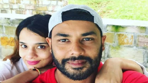 बहुत लोकप्रिय हैं स्पोर्ट्स एंकर मयंती लैंगर 