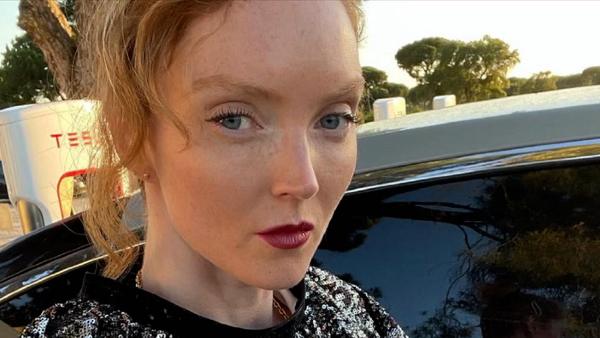 'बुर्के का करें सम्मान' 'बुर्के का करें सम्मान'