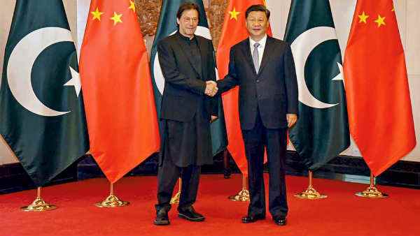 ग्वादर में शुक्रवार को हुआ था आत्मघाती हमला ग्वादर में शुक्रवार को हुआ था आत्मघाती हमला