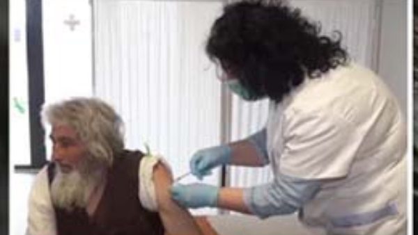 गुफा में भी आ सकता है कोरोना