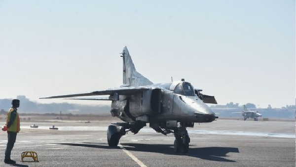 रडार-ट्रैकिंग हथियारों को गुमराह किया जा सकता है