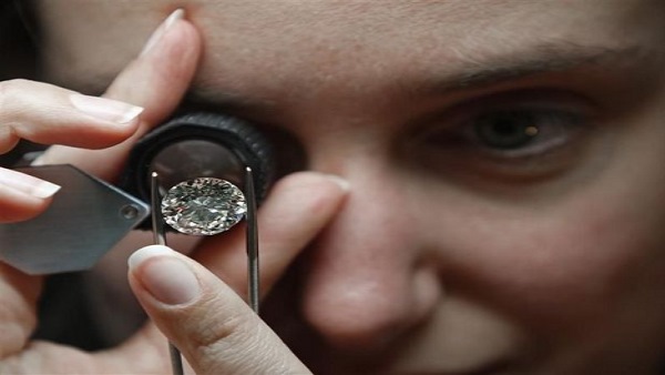 हीरे से मिलने वाले पैसों का क्या करेगा किसान