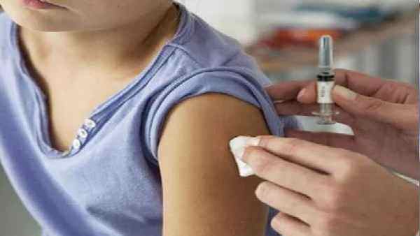 खेलते-खेलते तबीयत बिगड़ गई- वेदिका के पिता खेलते-खेलते तबीयत बिगड़ गई- वेदिका के पिता