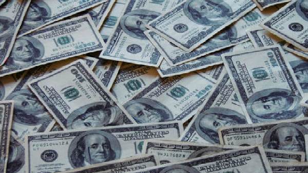 UAE में भी दिलचस्प मामला