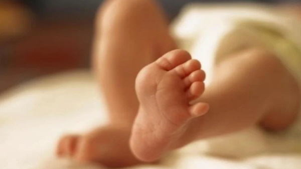 इस तरह फूटा भांडा