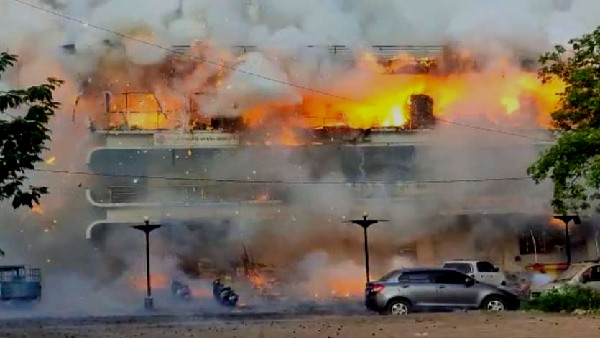 firecracker godown blast