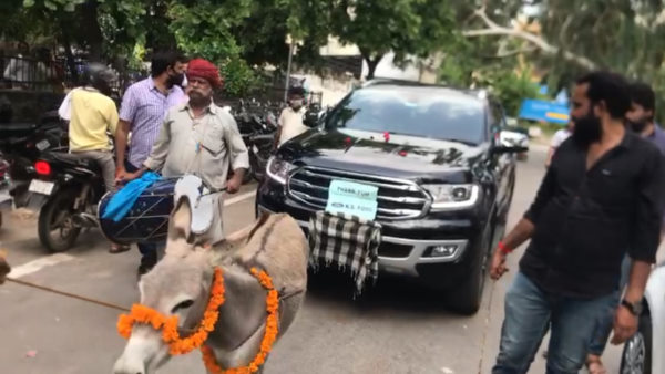 जयपुर में केएस फोर्ड शोरूम की घटना