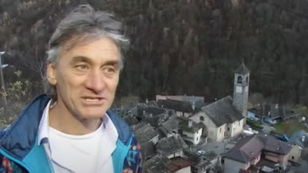 दिन में इतने घंटे रोशन रहता है गांव दिन में इतने घंटे रोशन रहता है गांव