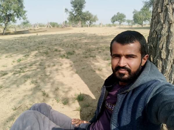  कौन हैं गिरधर सिंह रांदा?