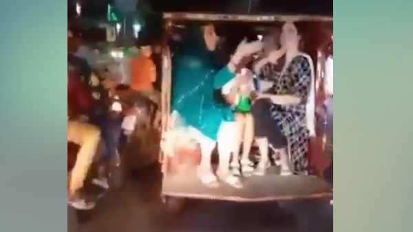 लाहौर की बताई जा रही घटना