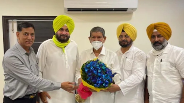 अमरिंदर को हटाने के लिए बन रहा था दबाव अमरिंदर को हटाने के लिए बन रहा था दबाव