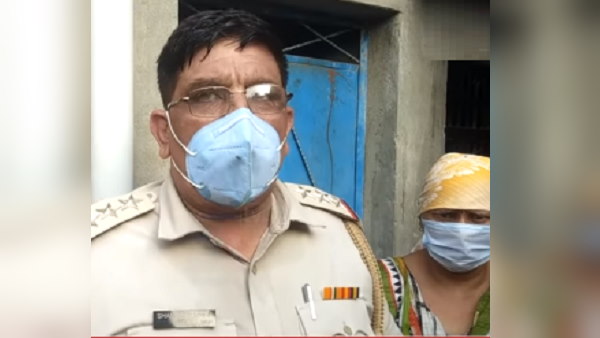 पुलिस ने किया गिरफ्तार
