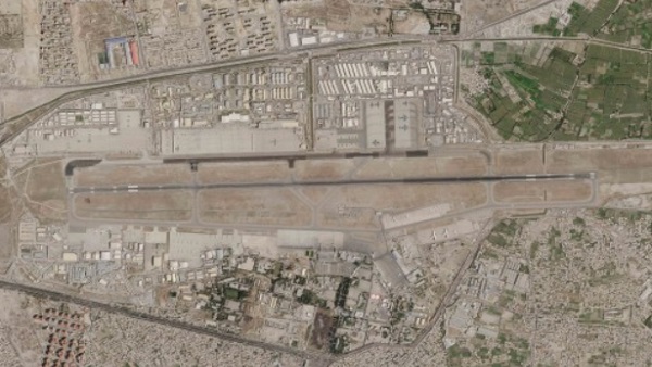 काबुल एयरपोर्ट हमले में मारे गए थे 13 अमेरिकी सैनिक काबुल एयरपोर्ट हमले में मारे गए थे 13 अमेरिकी सैनिक