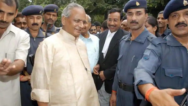 ...फिर राजनीति में नहीं उभर पाए कल्याण