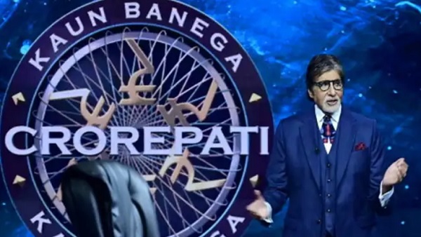 अमिताभ बच्चन क्लासिक लुक पसंद करते हैं अमिताभ बच्चन क्लासिक लुक पसंद करते हैं