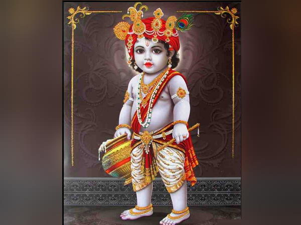 जन्माष्टमी पर ऐसे करें कृष्ण की पूजा