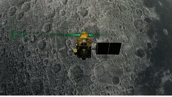 चंद्रमा पर हाइड्रॉक्सिल और पानी का निर्माण अंतरिक्ष अपक्षय के कारण होता है चंद्रमा पर हाइड्रॉक्सिल और पानी का निर्माण अंतरिक्ष अपक्षय के कारण होता है