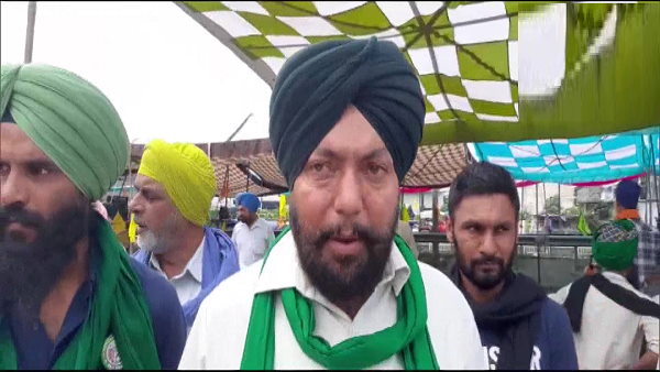 Punjab farmers block highway, railway track in Jalandhar