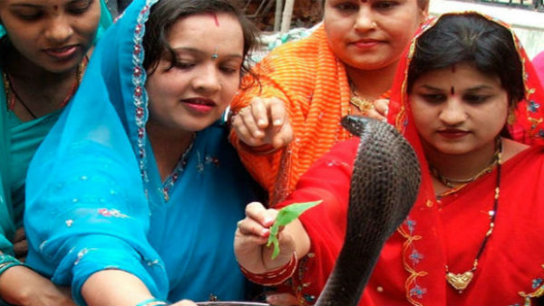 Nag Panchami 2021: जानिए पूजा का शुभ मुहूर्त Nag Panchami 2021: जानिए पूजा का शुभ मुहूर्त