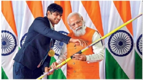 मोदी ने की हौसला-अफजाई मोदी ने की हौसला-अफजाई