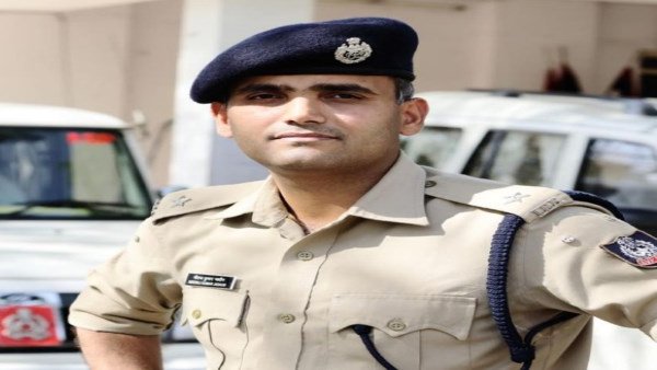 मूलरूर से जालौन जिले के रहने वाले है IPS नीरज कुमार जादौन