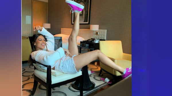 फोटो शेयर कर लिखा- चलो कुछ तूफ़ानी करते हैं..