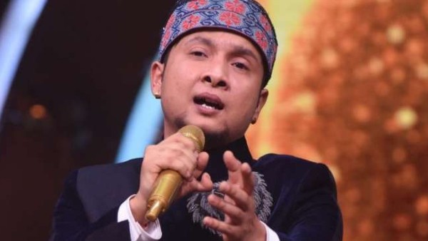 हिमेश के साथ आया गाना हिमेश के साथ आया गाना