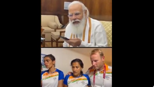 पीएम से बात करते वक्त भावुक हो गई थी महिला खिलाड़ी