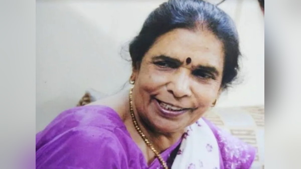 यूट्यूब पर गानों पर करोड़ों व्यूज