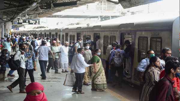 विरोध में भी उठने लगी आवाज विरोध में भी उठने लगी आवाज