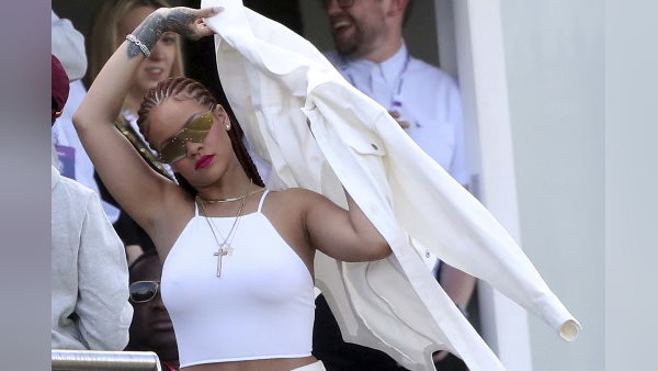 32 साल के करियर में हासिल किए ये अवॉर्ड 32 साल के करियर में हासिल किए ये अवॉर्ड