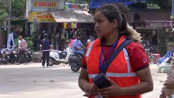 Chandigarh young boxer Ritu sells parking tickets in to run her household, says- My fathers unwell, wants govt helps