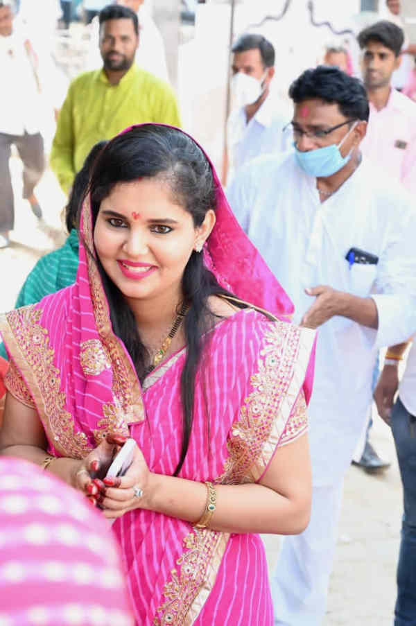 इंजीनियर रूपाली नागर भी मैदान में