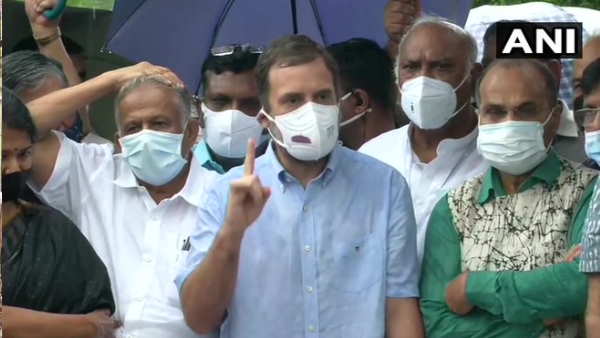 राहुल गांधी की ब्रेकफास्ट मीटिंग AAP-BSP ने बनाई दूरी राहुल गांधी की ब्रेकफास्ट मीटिंग AAP-BSP ने बनाई दूरी